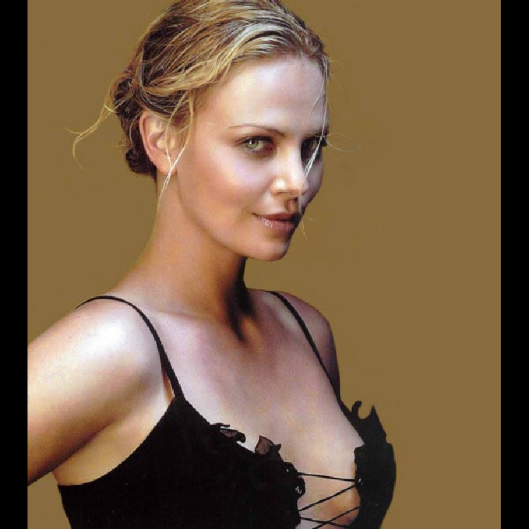 Charlize Theron fotoğrafları