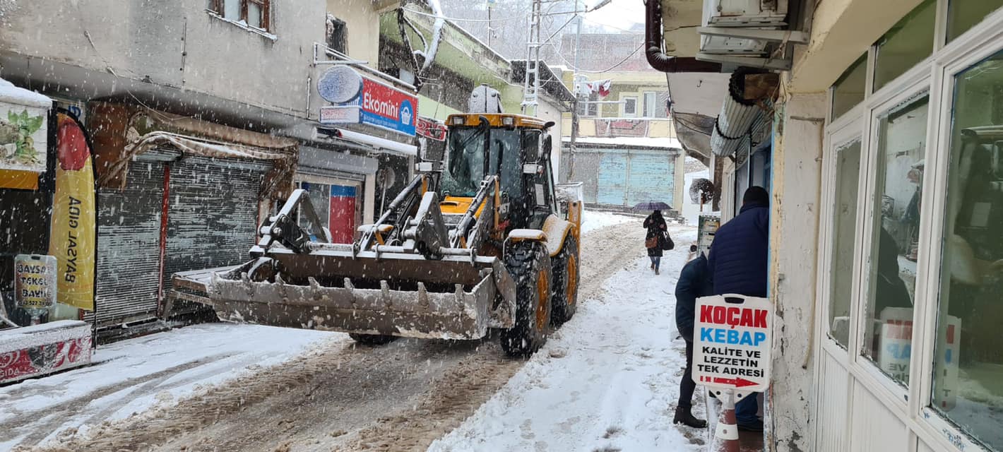 Hasanbeyli ve Bahçe İlçesinde okulla tatil edildi