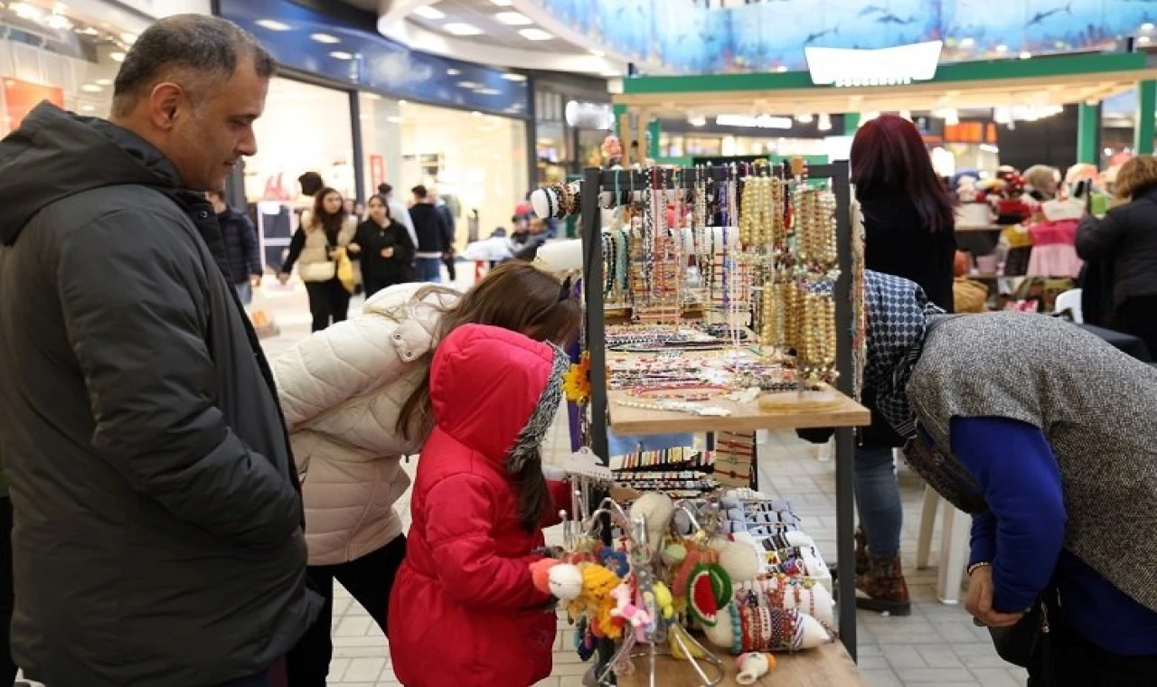 Kocaeli’de kadın emeği ürünler alıcıyla buluşuyor