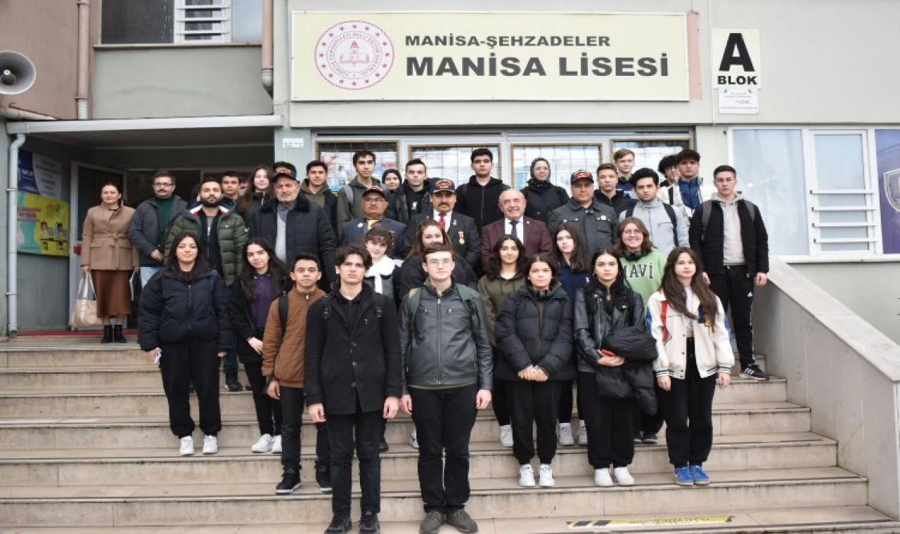 Manisa’da öğrencilere şehitlik ve gazilik kavramları anlatıldı