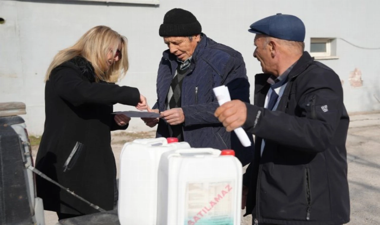 Eskişehirli üreticiye ’sıvı gübre’ desteği