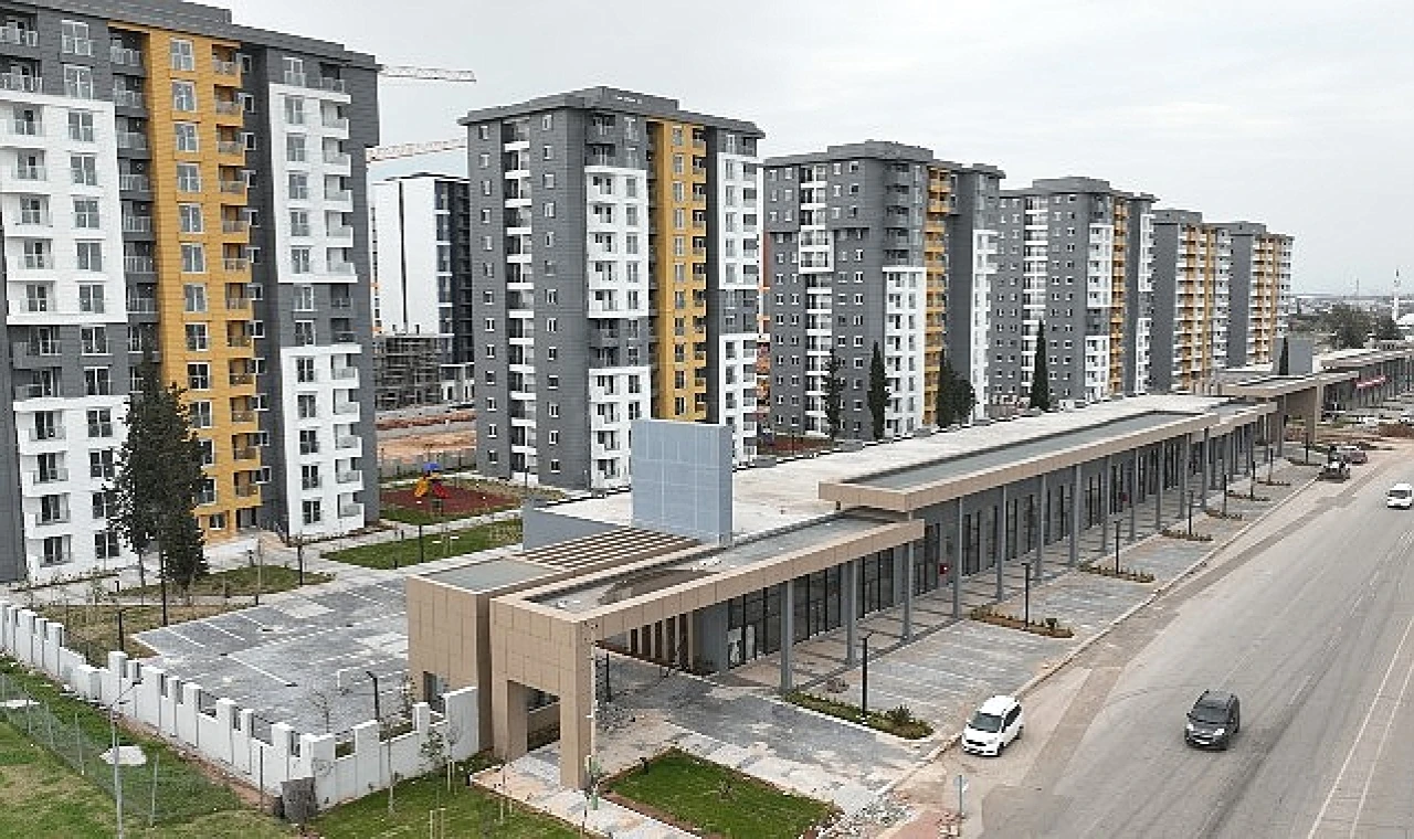 Güneş Mahallesi’nde çifte tören