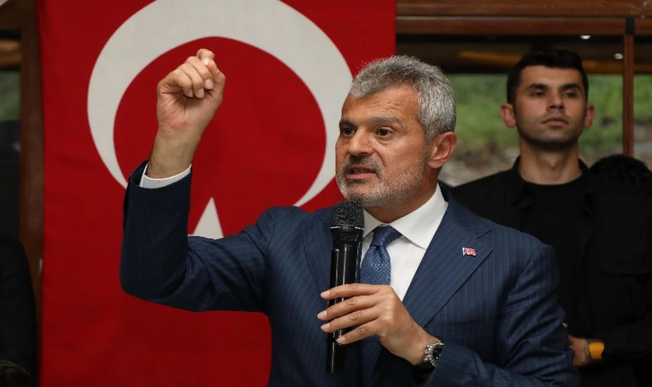 Başkan Öntürk: Hatay’da tefeciden bile borç alınmış!