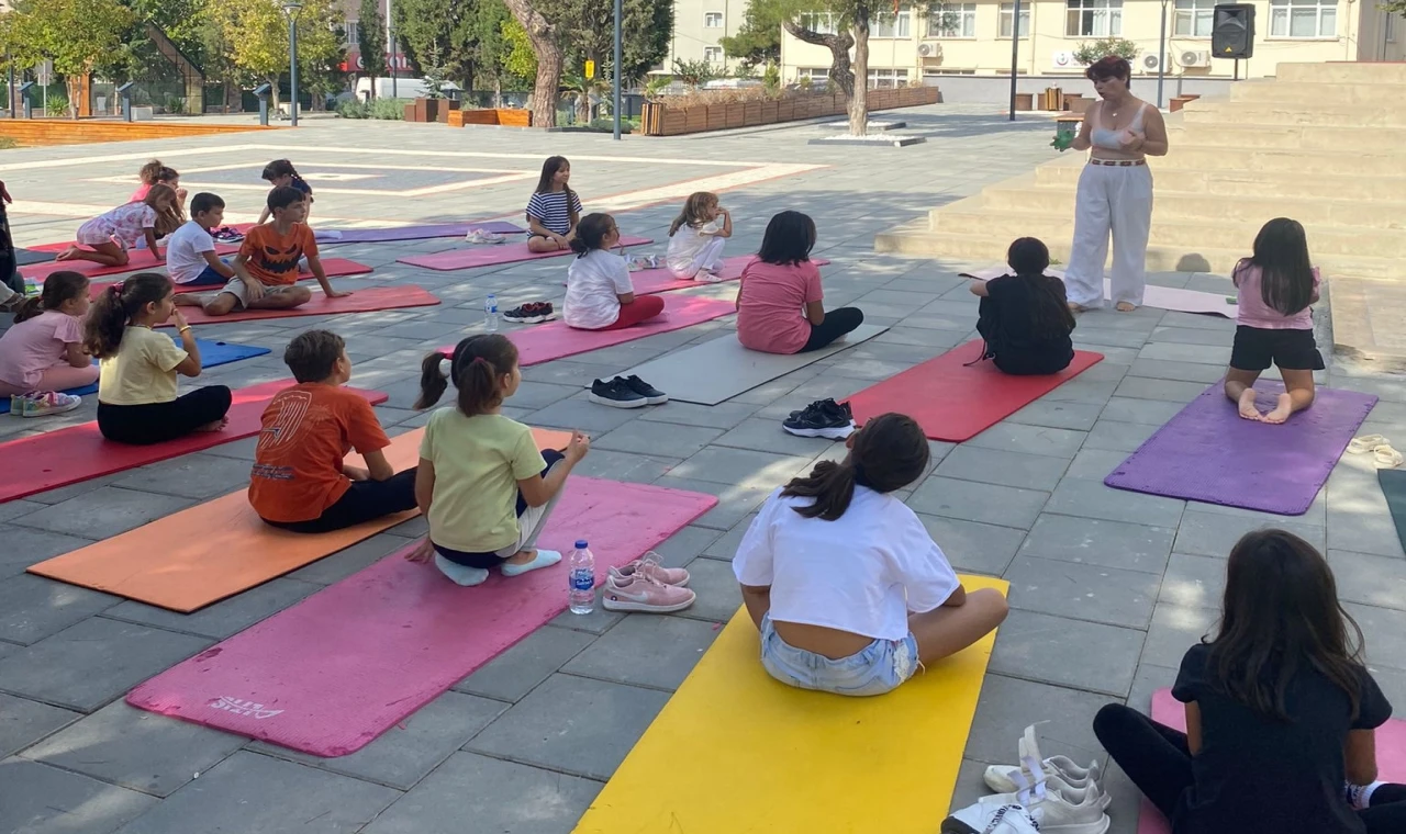 Çocuklar yoga ile Keşan Kent Müzesi’nde nefes aldı