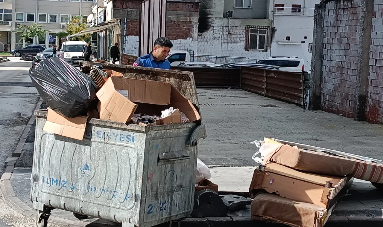 Düzce’de çevreyi kirletti... Kameralardan kaçamadı!