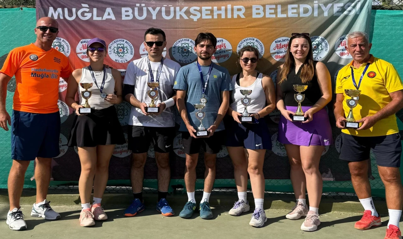 Geleneksel Karma Tenis Turnuvası Dalaman’da yapıldı