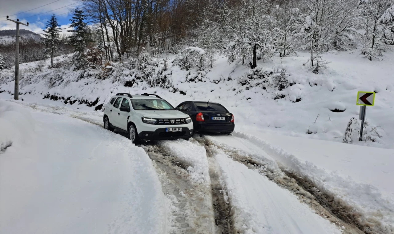 Sakarya’dan kar raporu... Kapalı grup yolu kalmadı