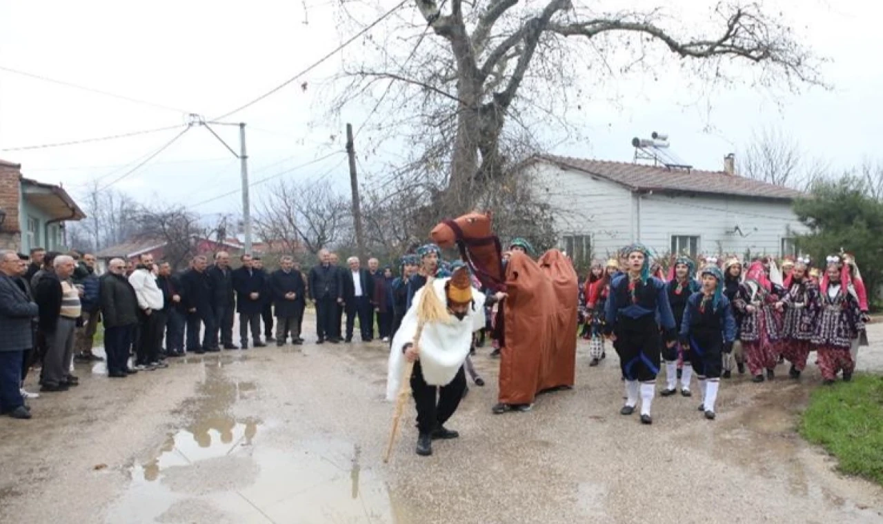 Bursa İnegöl’de eski Türk kültürü yeniden canlandı