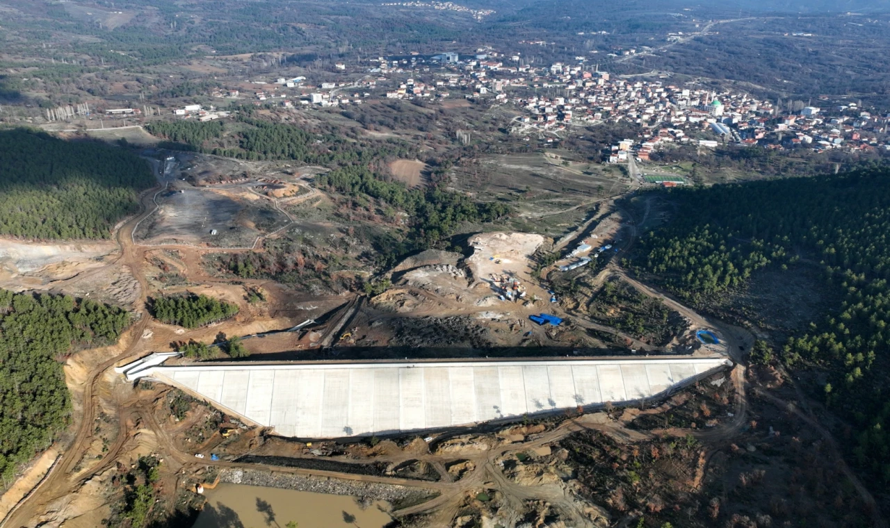 Bursa Büyükorhan’daki gölet yüzde 85 tamamlandı