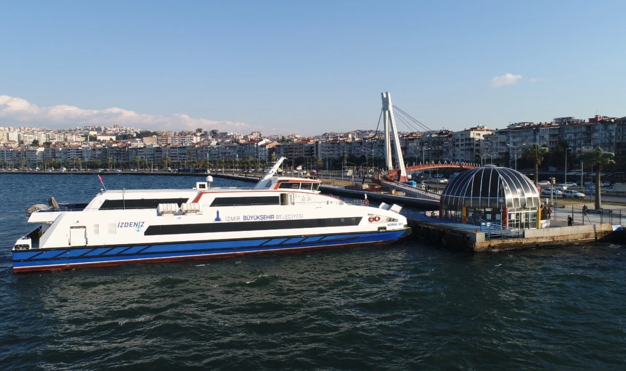 İzmir’de Göztepe ve Karantina iskeleleri yeniden devrede