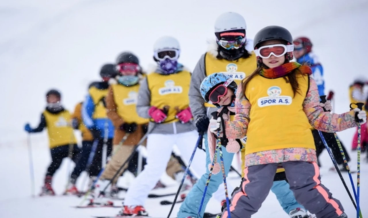 Kayseri Büyükşehir Kayak Okulu’nda sömestr hareketliliği