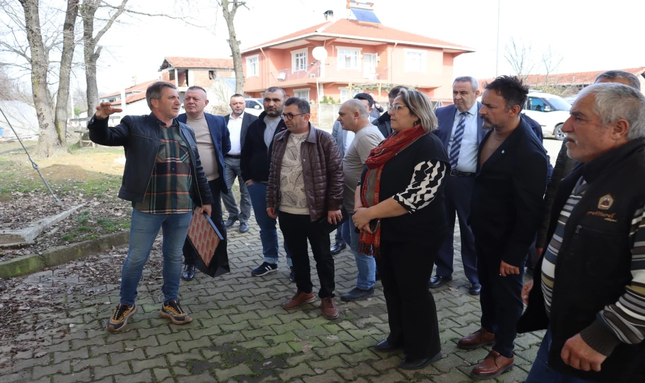 Kocaeli İzmit’te mahalleler yerinde dinleniyor