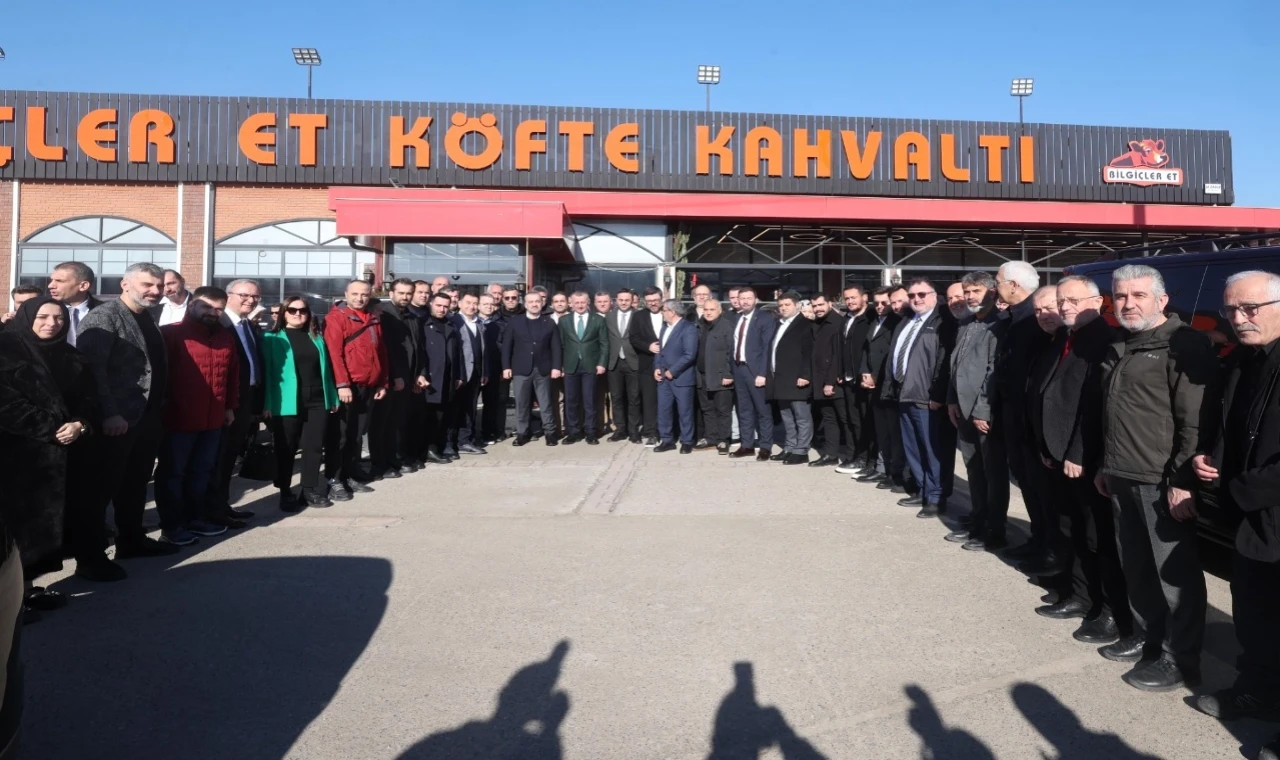 Kocaeli’de Başkan Büyükakın Başiskele esnafıyla buluşu