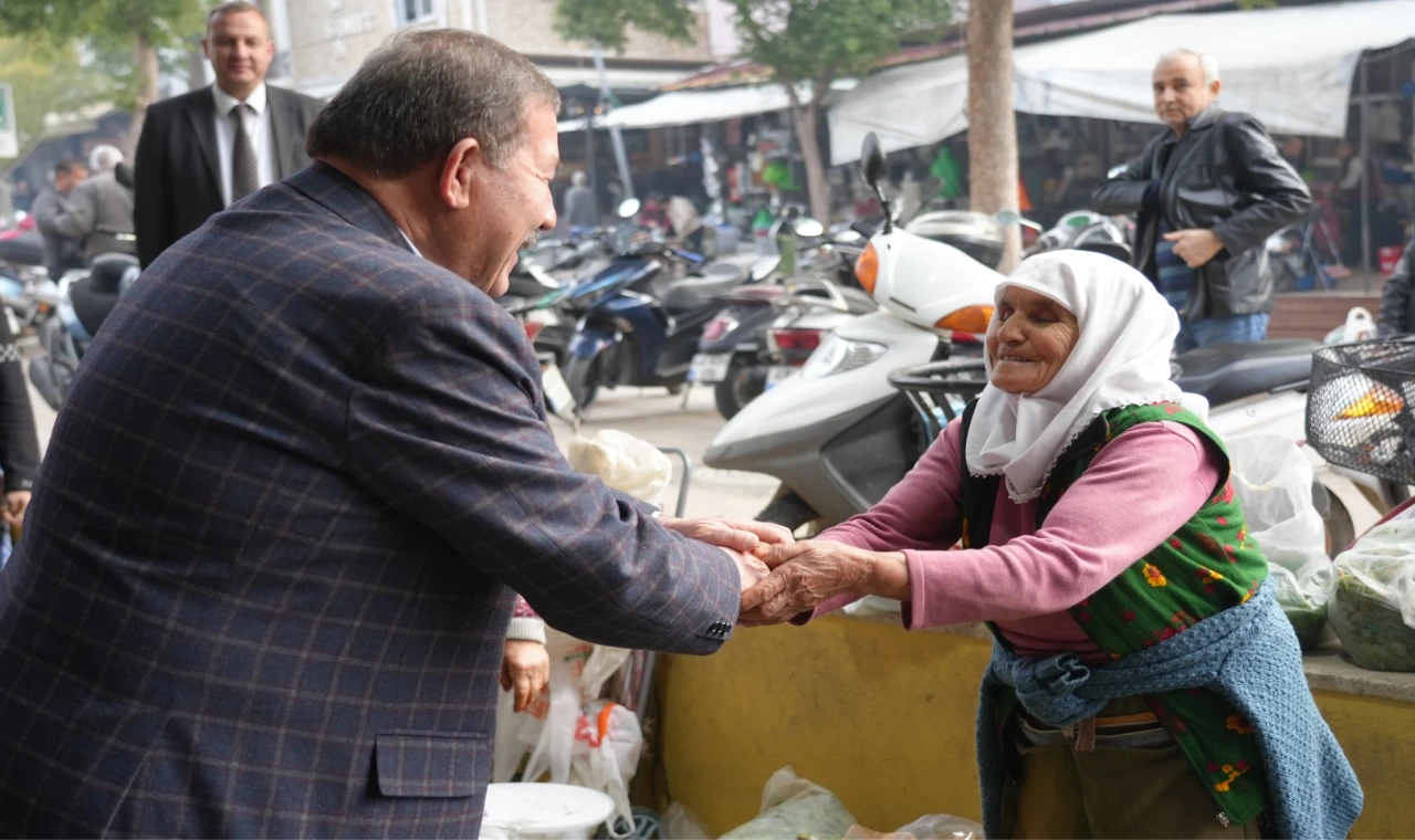 Muğla Milas’ta Başkan Topuz’dan ’Salı Pazarı’ mesaisi