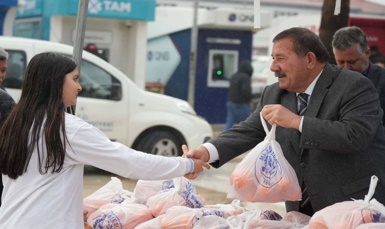 Muğla Milas’tan hem üreticiye, hem tüketiciye vitaminli destek!