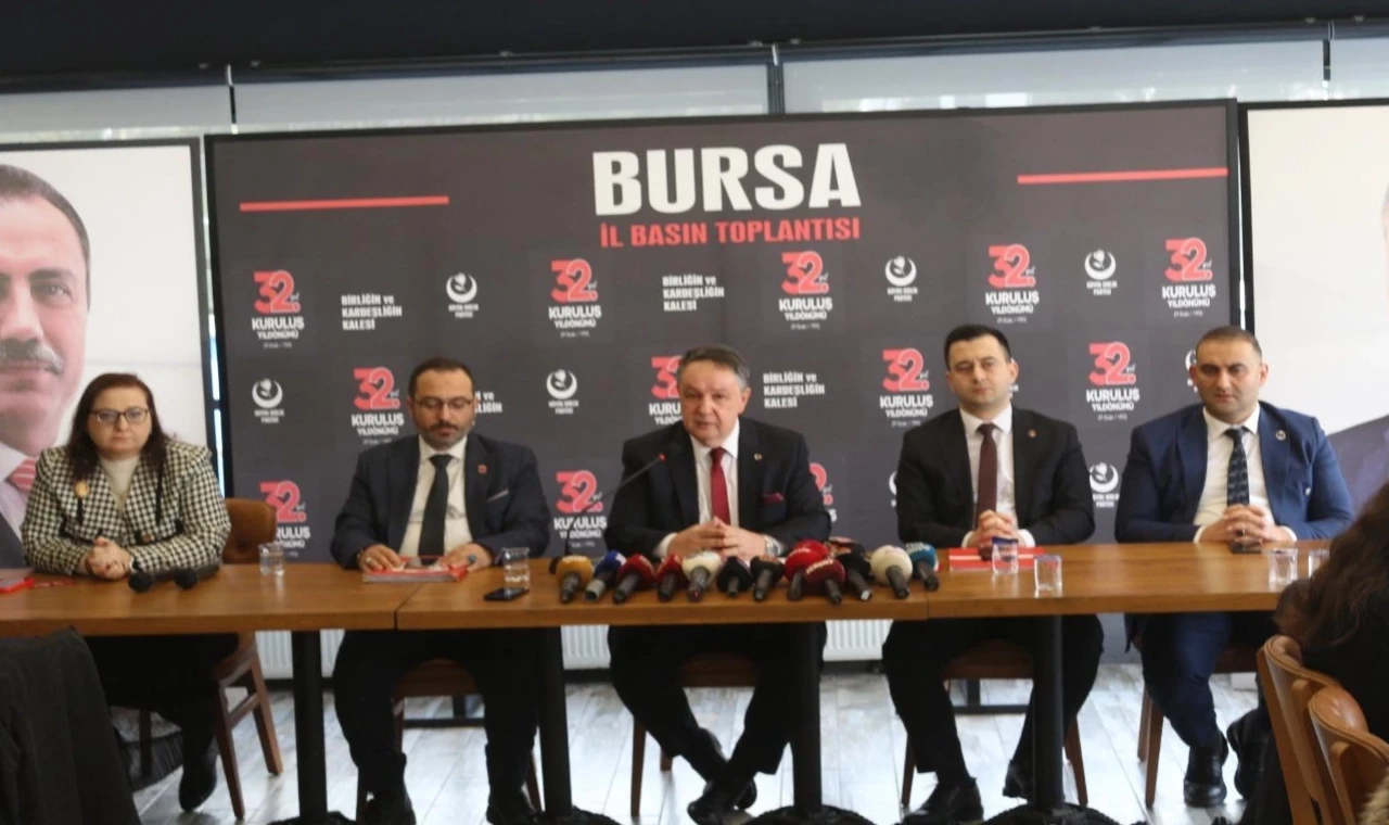 BBP 32’nci yılında Bursa’da gazetecilerle buluştu