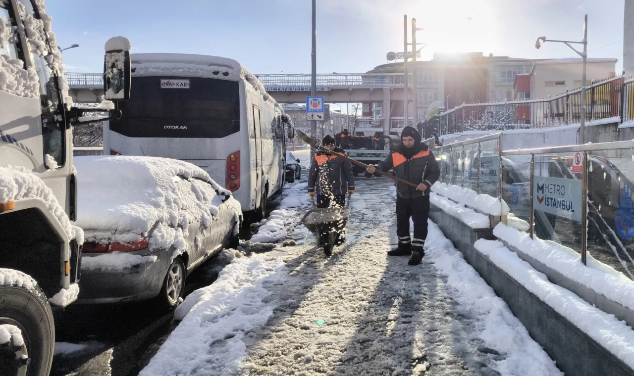 İstanbul’da hafta sonu sınav ve eğitimlere zorunlu ara!