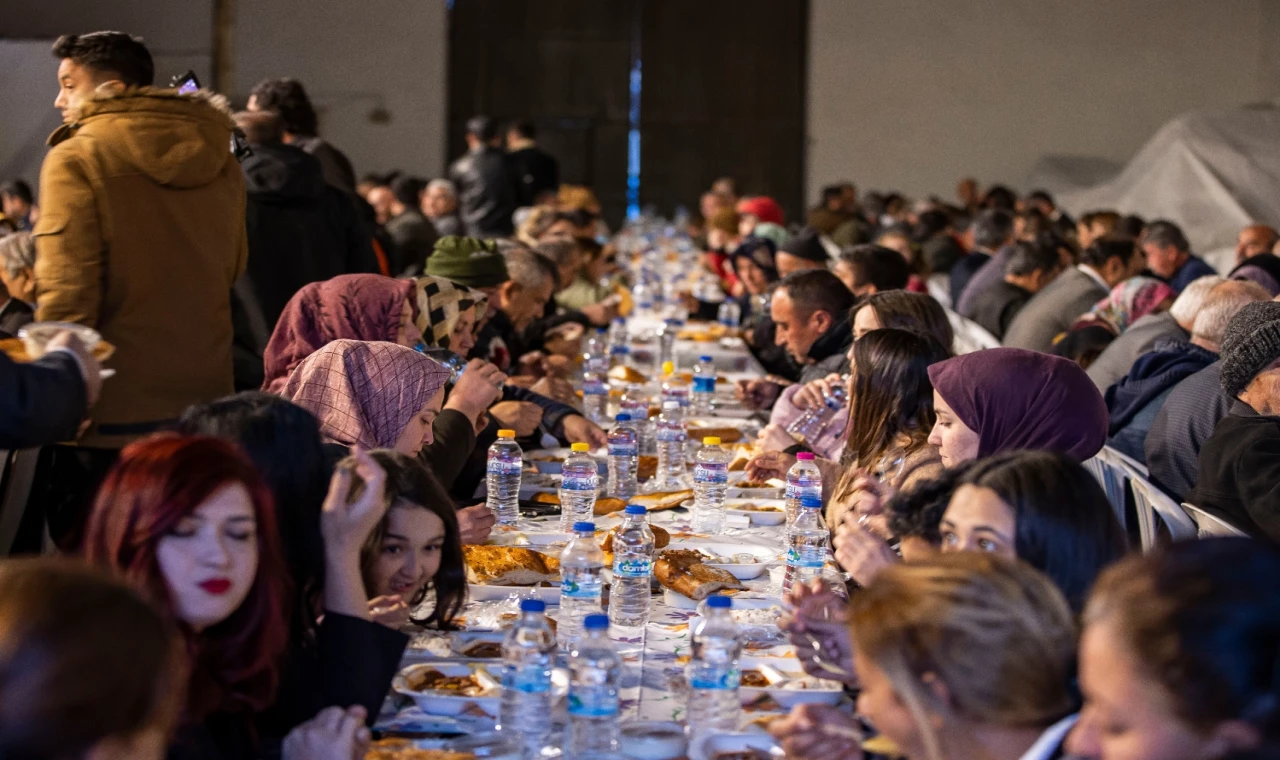 İzmir’de Ramazan bereketi kente yayılacak