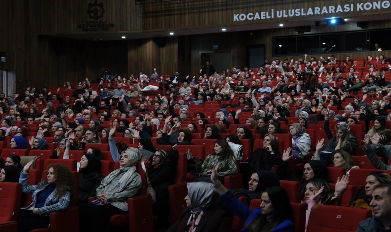 Kocaeli’de en büyük yatırım gençlere yapılıyor