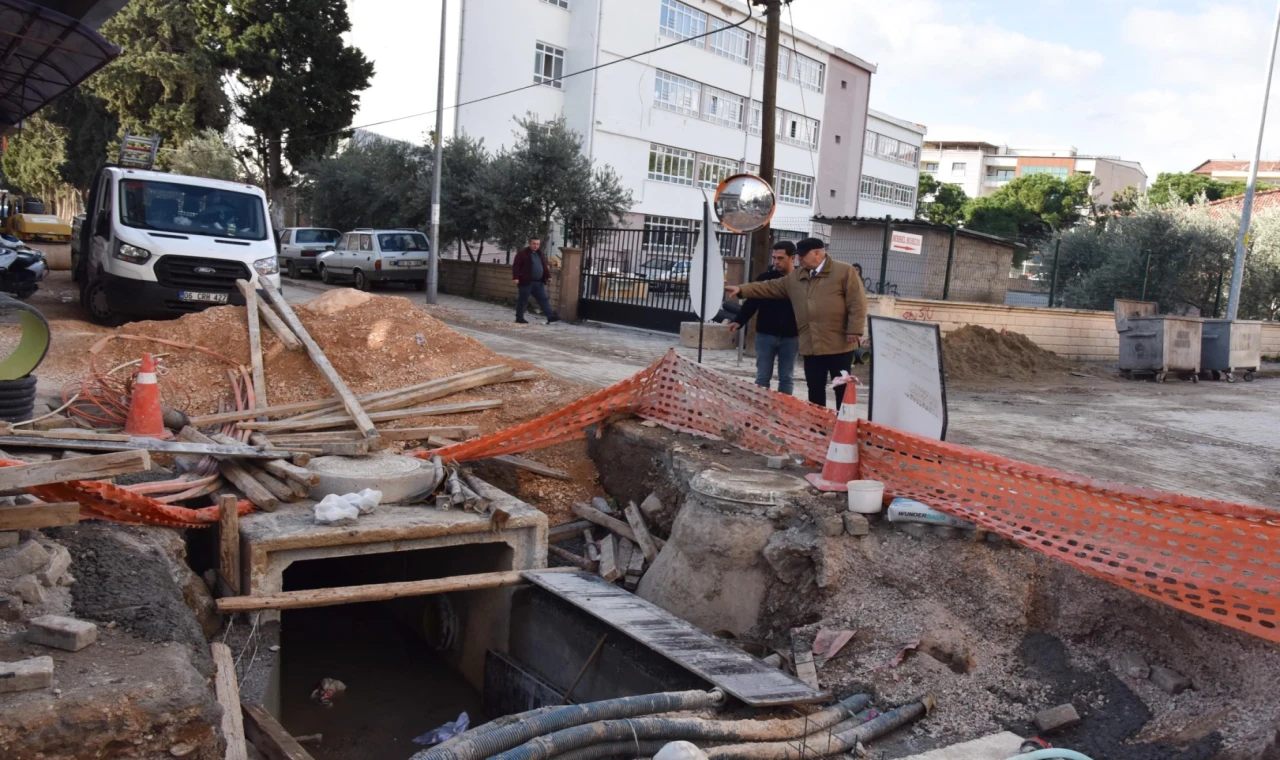 Manisa Akhisar’da yağmur suyu sorununa neşter