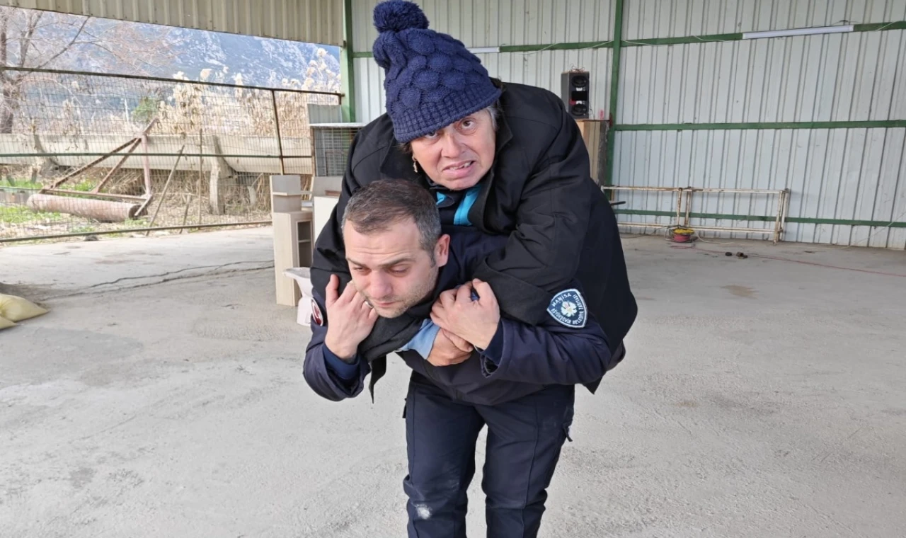 Manisa’da zabıta memurunun fedakârlığı kalplere dokundu