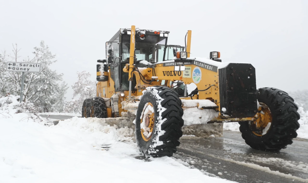 Sakarya’da 30 grup yolu ulaşıma açıldı