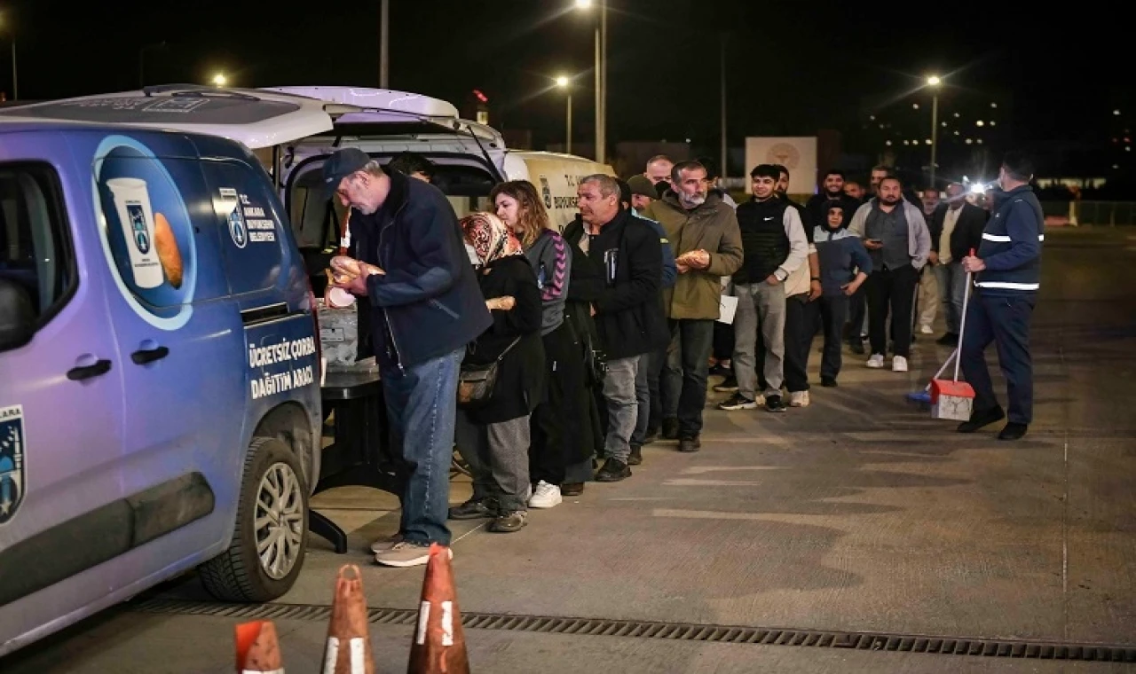 Ankara Büyükşehir’den şehir hastanelerine sahur ikramı