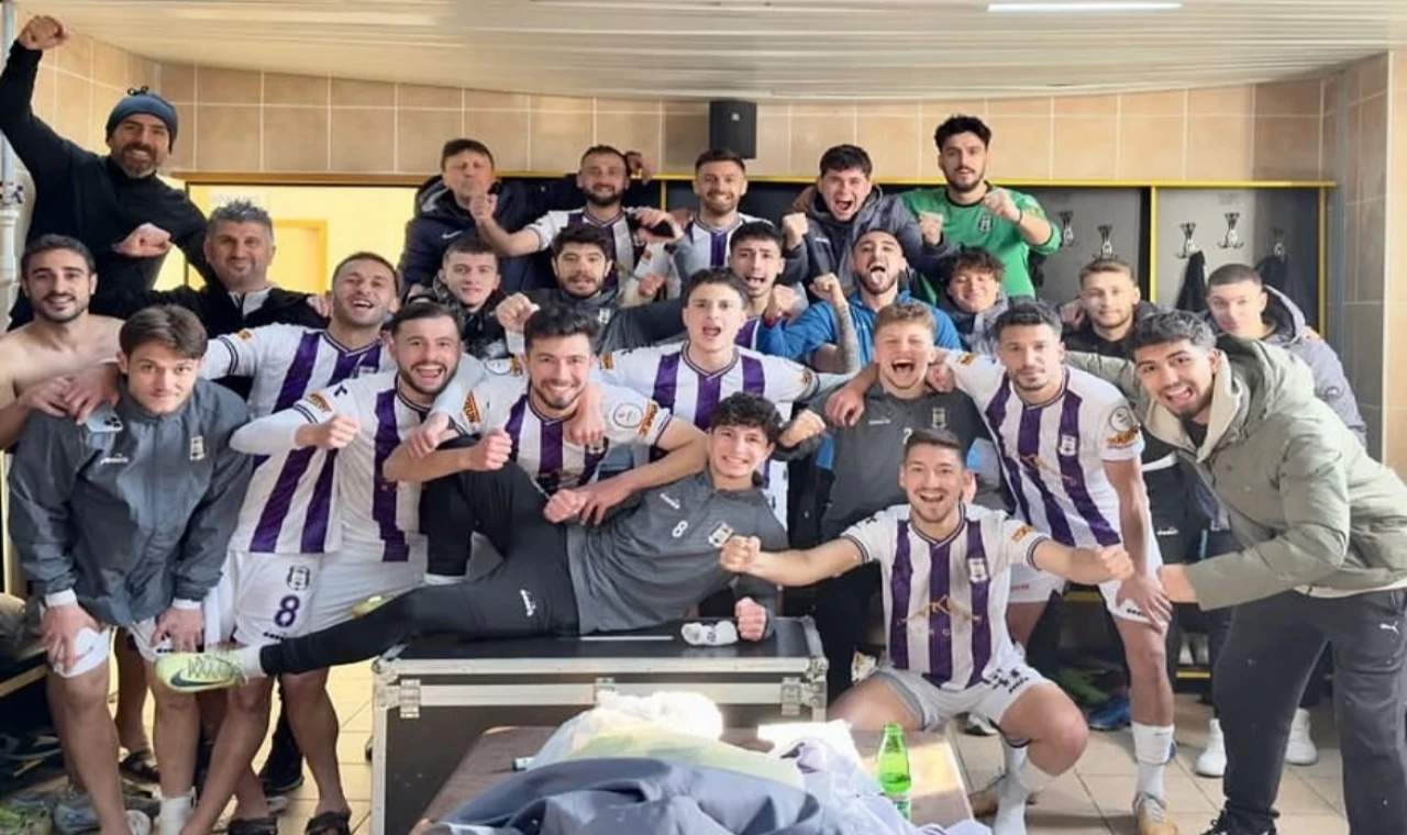 Artvin Hopaspor’da hedef play-off potasına girmek