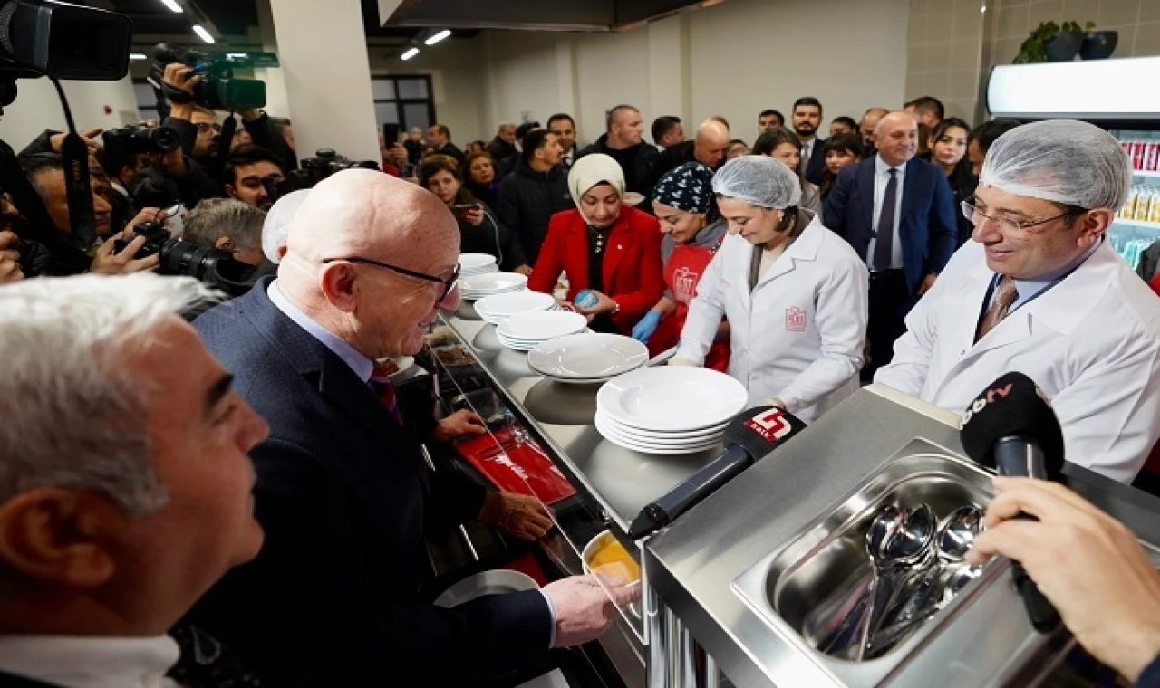 İstanbul Üsküdar’da kent lokantası açıldı