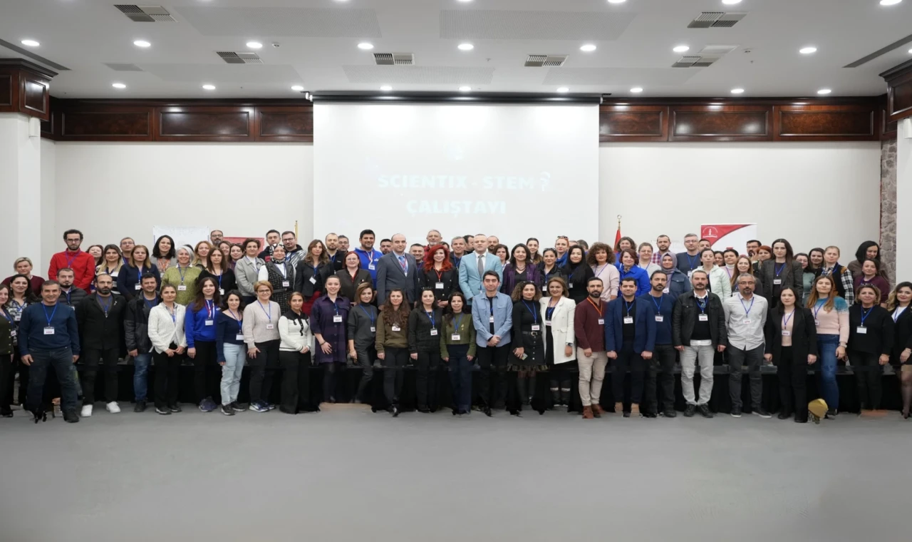 İzmir’de STEM Eğitimi Çalıştayı