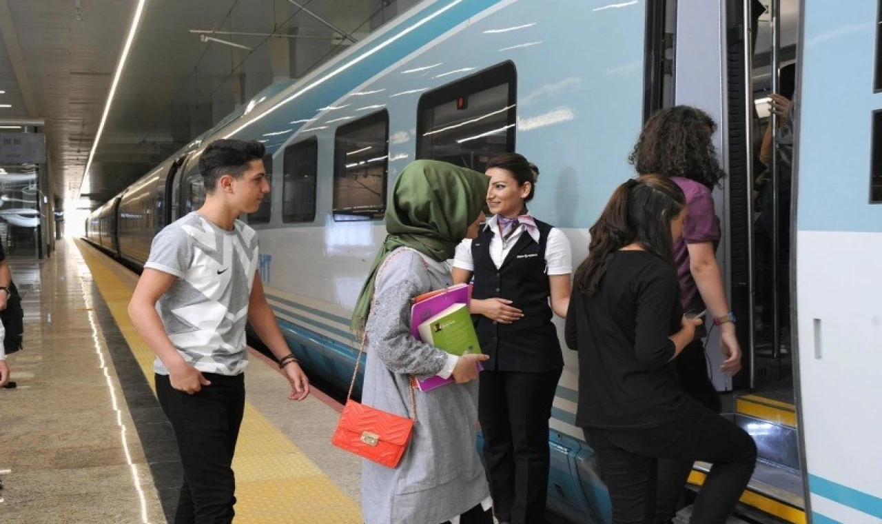 Tren seferlerinde ’Aile’ indirimi... İndirim 8 Mart’ta başlıyor