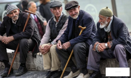 Emekliye Büyük Destek: "Emekli Kart ile %20 İndirimli Alışveriş Yapacaklar"