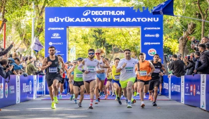 Büyükada Yarı Maratonu’na rekor katılım gerçekleşti