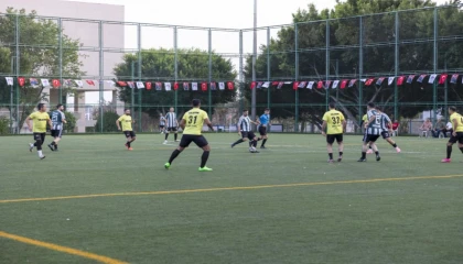 Mersin Büyükşehir Belediyesi 3. Birimler Arası Futbol Turnuvası başladı