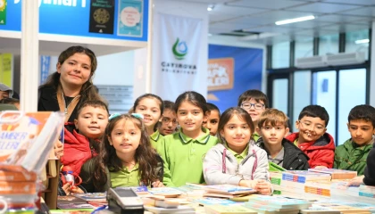 Koceli Çayırovalı minikler, kitap günlerinde bir araya geldi