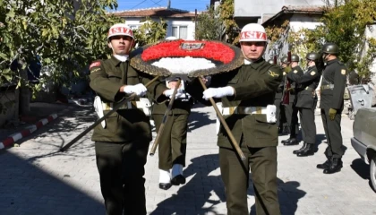 Manisa’da Kıbrıs Gazisi Çam’a askeri son görev!