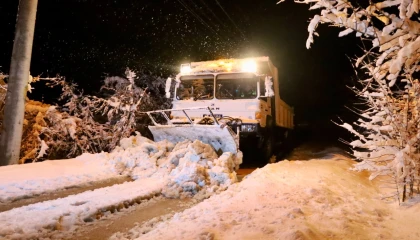 Sakarya Büyükşehir kar mesaisinde