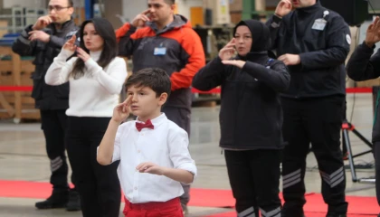 Bursa Burulaş’ta hizmet bir ’işaret’e bakıyor