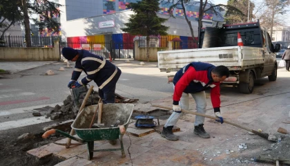 Düzce’de kaldırım çalışmaları devam ediyor