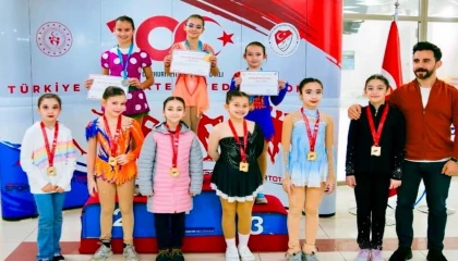 İzmir Büyükşehir Belediyesi Spor Kulübü sporcularından 7 madalya