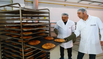 Antalya Halk Ekmek Büfeleri’nde ramazan pidesi 15 TL