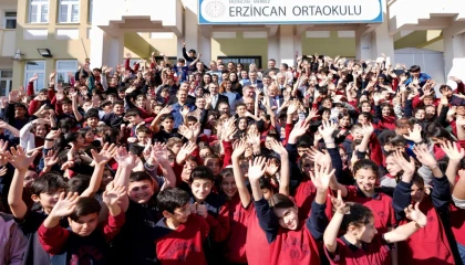 Bakan Tekin’den Erzincan sürprizi