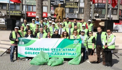 Balıkesir Edremit Belediyesi’nden ’izmarit toplama’ kampanyası