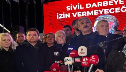 Bursa’da İmamoğlu için protestolar devam ediyor